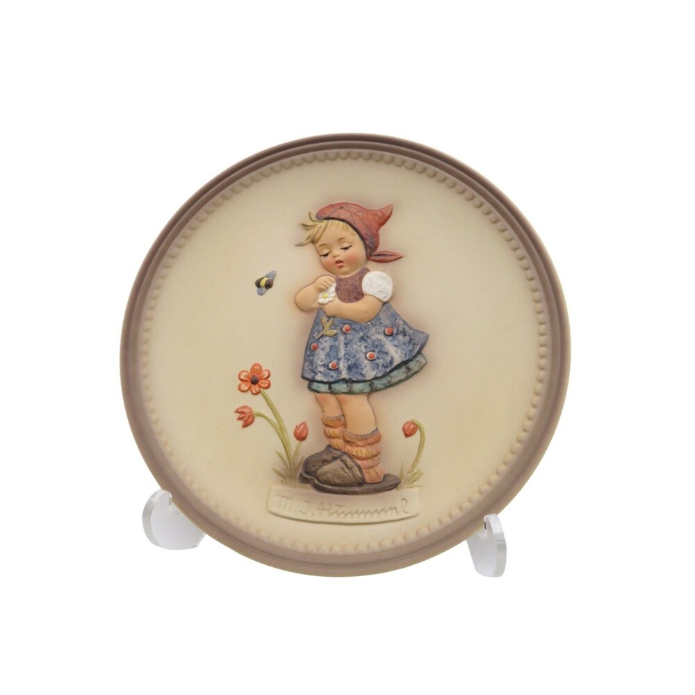 Goebel MJ Hummel Vintage Collectors Plate 1988 'Daisies Don't Tell' Original Box